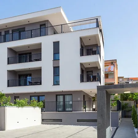 Apartment Mare's 2