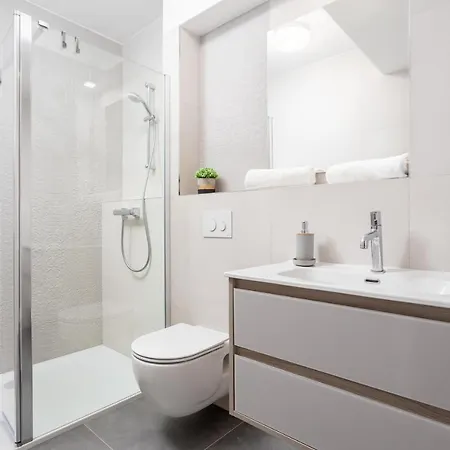 Mare's 2 דירה *